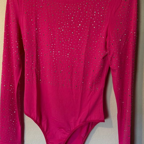 Boutique Bling Hot Pink Long Sleeve Body Suit NWOT - Picture 2 of 3